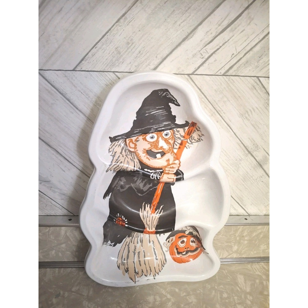 Witch Plastic Candy Bowl Berman Industries Vintage Halloween 1989 RARE Decor